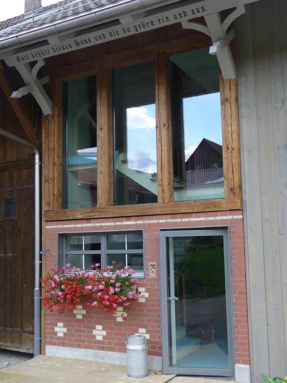 Gastehaus Zum Tulpenbaum Bed and Breakfast Turbenthal Exteriör bild