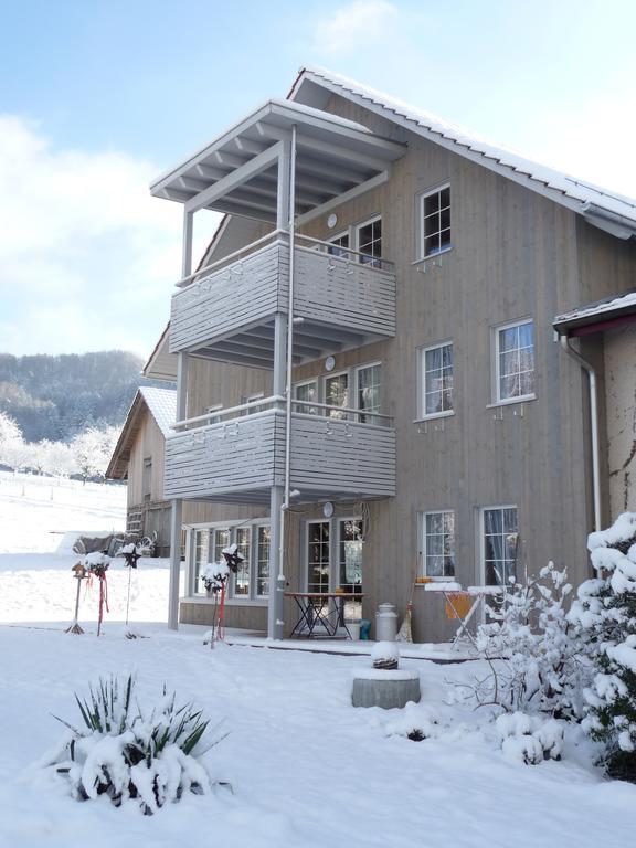 Gastehaus Zum Tulpenbaum Bed and Breakfast Turbenthal Exteriör bild